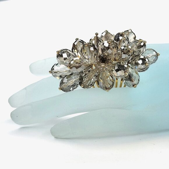 Swaroski Crystal Ring Flamboyant Unique Crystal Bicone Beaded Cluster Ring - Picture 10 of 13
